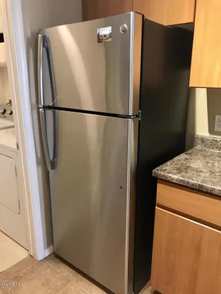 Photo #5: 6115907 Listing