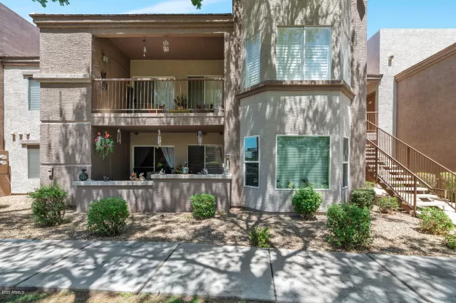 MLS: 6116027 Condo For Sale