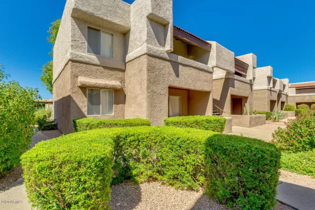 MLS: 6116038 Condo For Sale