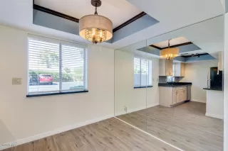 Photo #4: 6116038 Listing