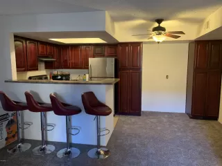 Photo #5: 6116112 Listing