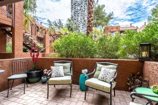 Photo #5: 6116144 Listing