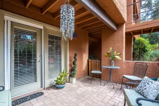 Photo #6: 6116144 Listing