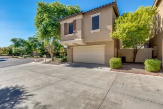 Photo #3: 6116289 Listing