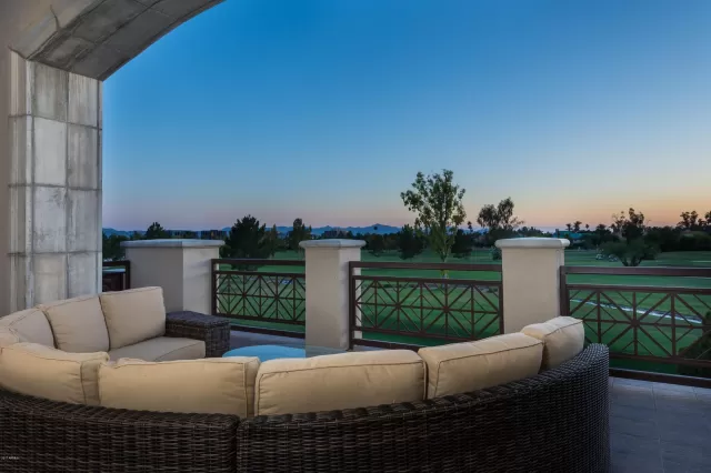 MLS: 6116397 Condo For Sale