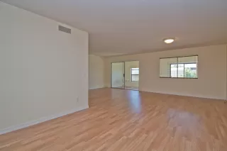 Photo #2: 6116674 Listing