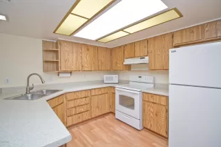 Photo #5: 6116674 Listing