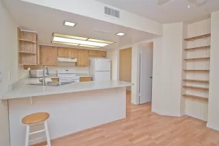 Photo #6: 6116674 Listing