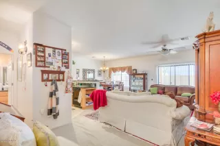 Photo #4: 6116816 Listing