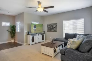 Photo #4: 6116902 Listing 