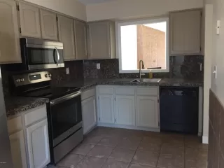 Photo #2: 6116964 Listing