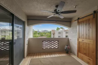 Photo #5: 6117106 Listing