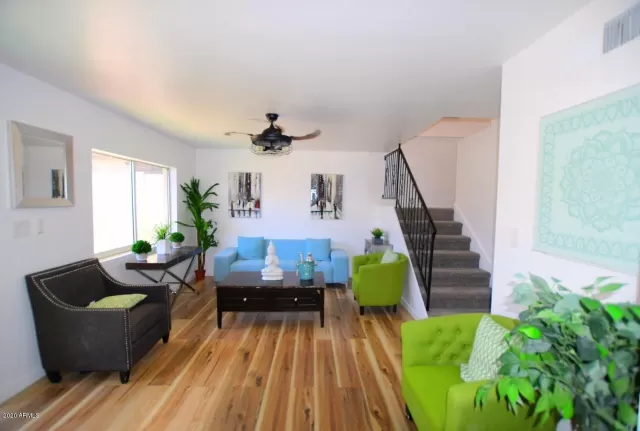 MLS: 6117150 Condo For Sale