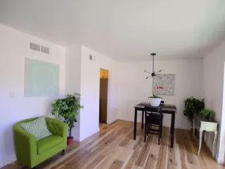 Photo #2: 6117150 Listing