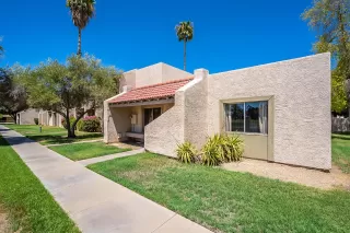 Photo #2: 6117236 Listing 