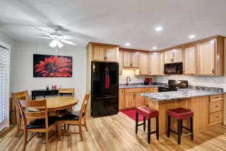 Photo #4: 6117382 Listing