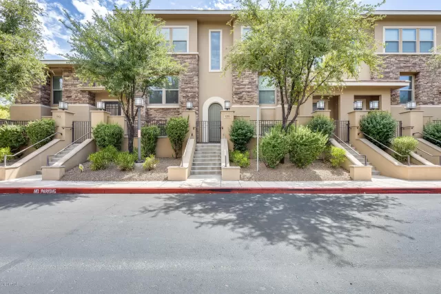 MLS: 6117476 Condo For Sale