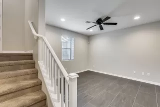 Photo #2: 6117476 Listing 