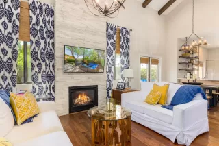 Photo #4: 6117493 Listing