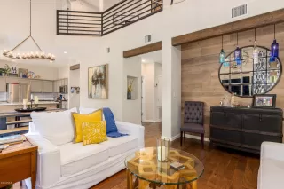 Photo #5: 6117493 Listing