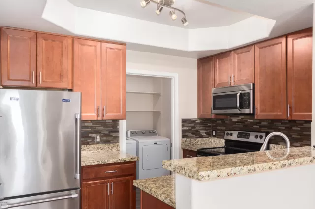 MLS: 6117494 Condo For Sale