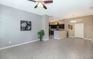 Photo #6: 6117549 Listing