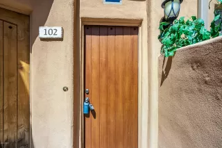 Photo #2: 6117553 Listing 