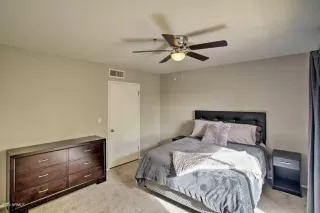 Photo #6: 6117597 Listing