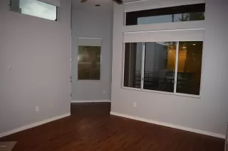 Photo #5: 6117858 Listing