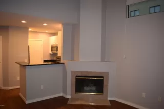 Photo #6: 6117858 Listing