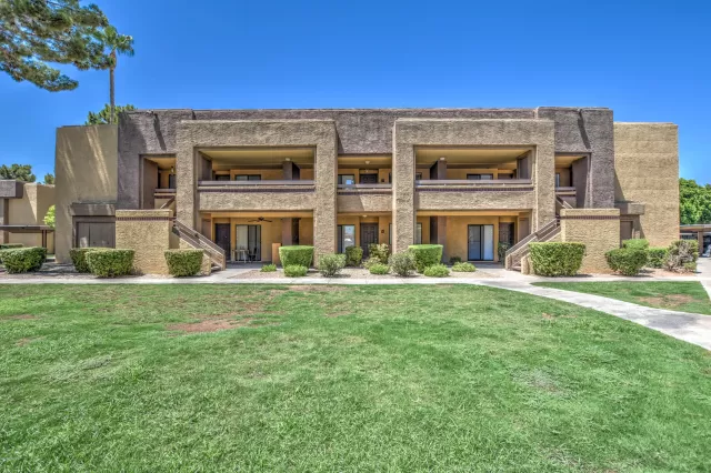 MLS: 6117918 Condo For Sale