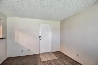 Photo #2: 6117918 Listing