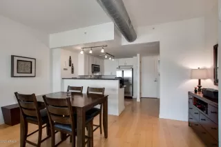 Photo #2: 6118006 Listing