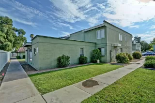 Photo #2: 6118038 Listing