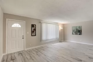 Photo #5: 6118062 Listing 