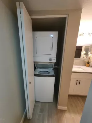 Photo #6: 6118065 Listing 