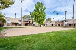 Photo #1: 6118080 Listing