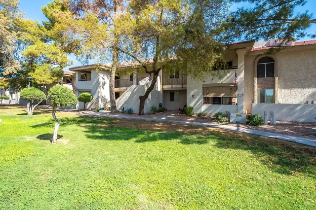 MLS: 6118111 Condo For Sale