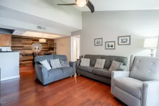 Photo #1: 6118111 Listing 