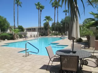 Photo #5: 6118177 Listing