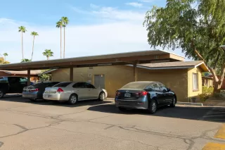 Photo #5: 6118271 Listing