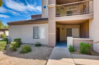 Photo #2: 6118392 Listing