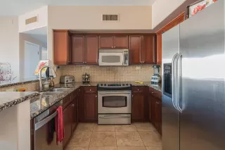 Photo #6: 6118493 Listing