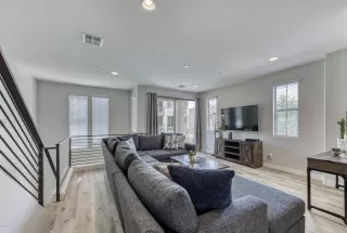 Photo #4: 6118529 Listing 