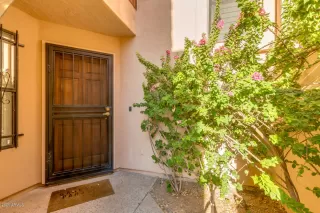 Photo #2: 6118540 Listing