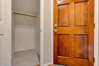 Photo #3: 6118540 Listing