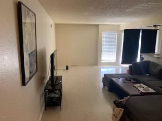 Photo #2: 6118544 Listing