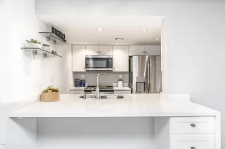 Photo #1: 6118649 Listing 