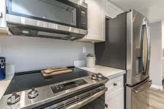 Photo #6: 6118649 Listing 