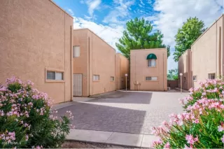 Photo #1: 6118772 Listing